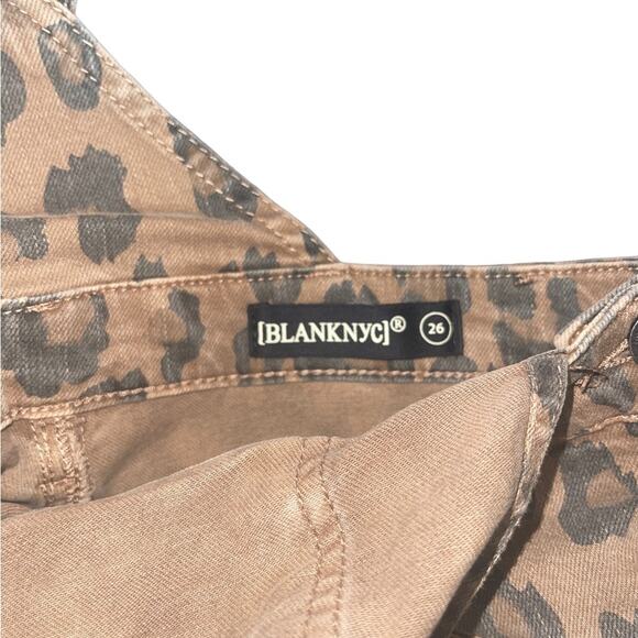 NWT! Blank NYC Catwalk Leopard Print Shortalls - Size 26 - Picture 10 of 10